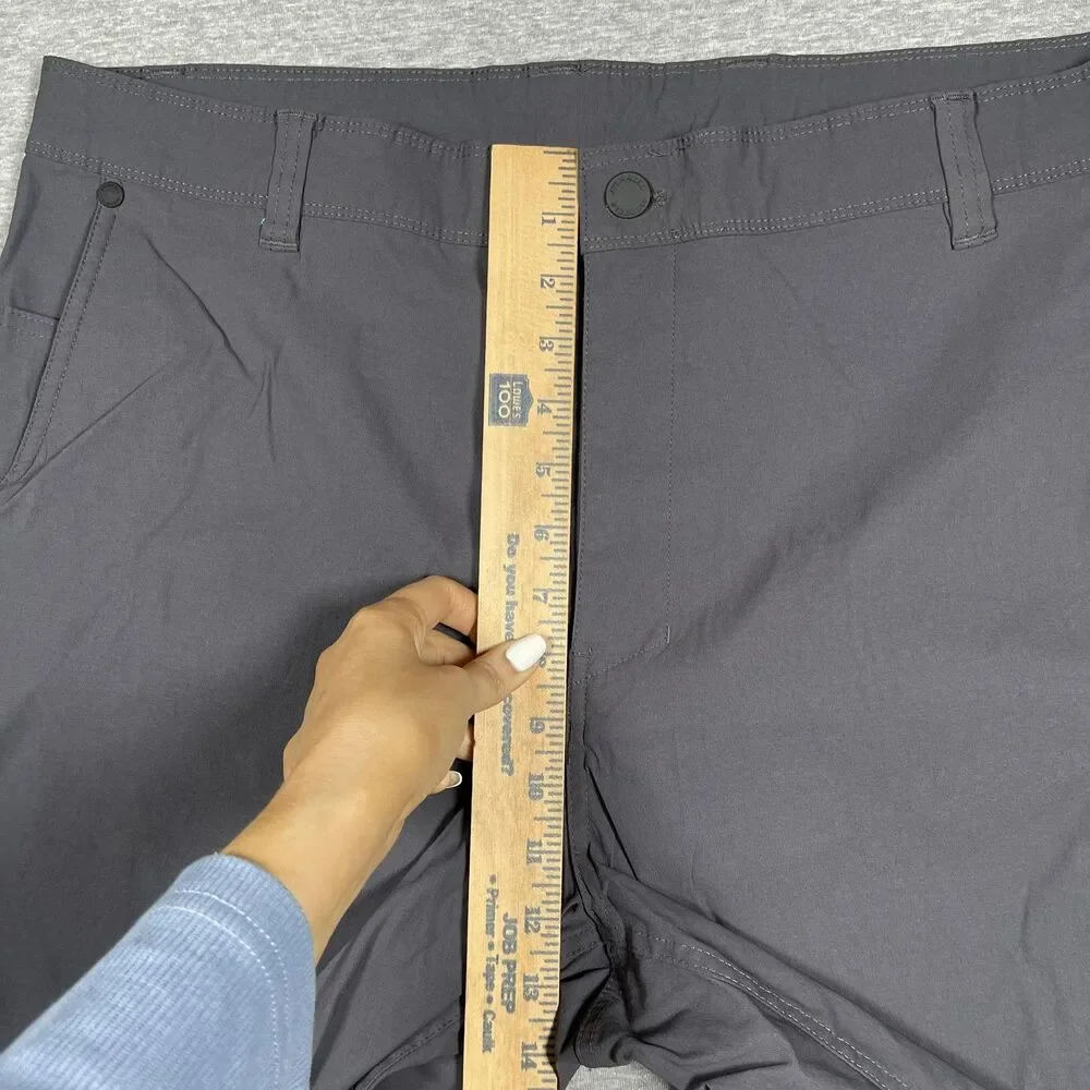 Merrell Shorts Mens 40 Gray Lightweight Hiking Nylon Zip Pockets Athletic